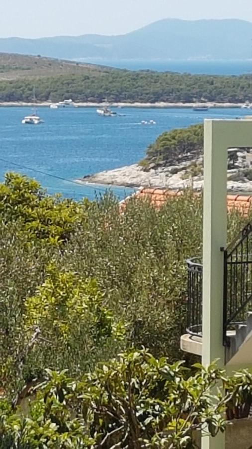 Apartmani Vini هفار المظهر الخارجي الصورة