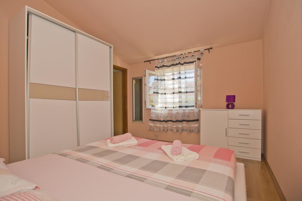 Apartmani Vini هفار المظهر الخارجي الصورة